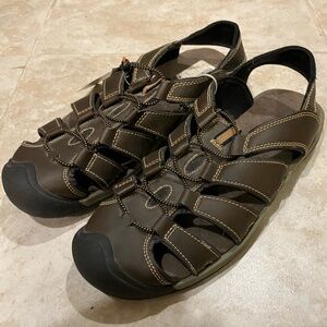 Sonoma life+style mens hiking shoes water shoes